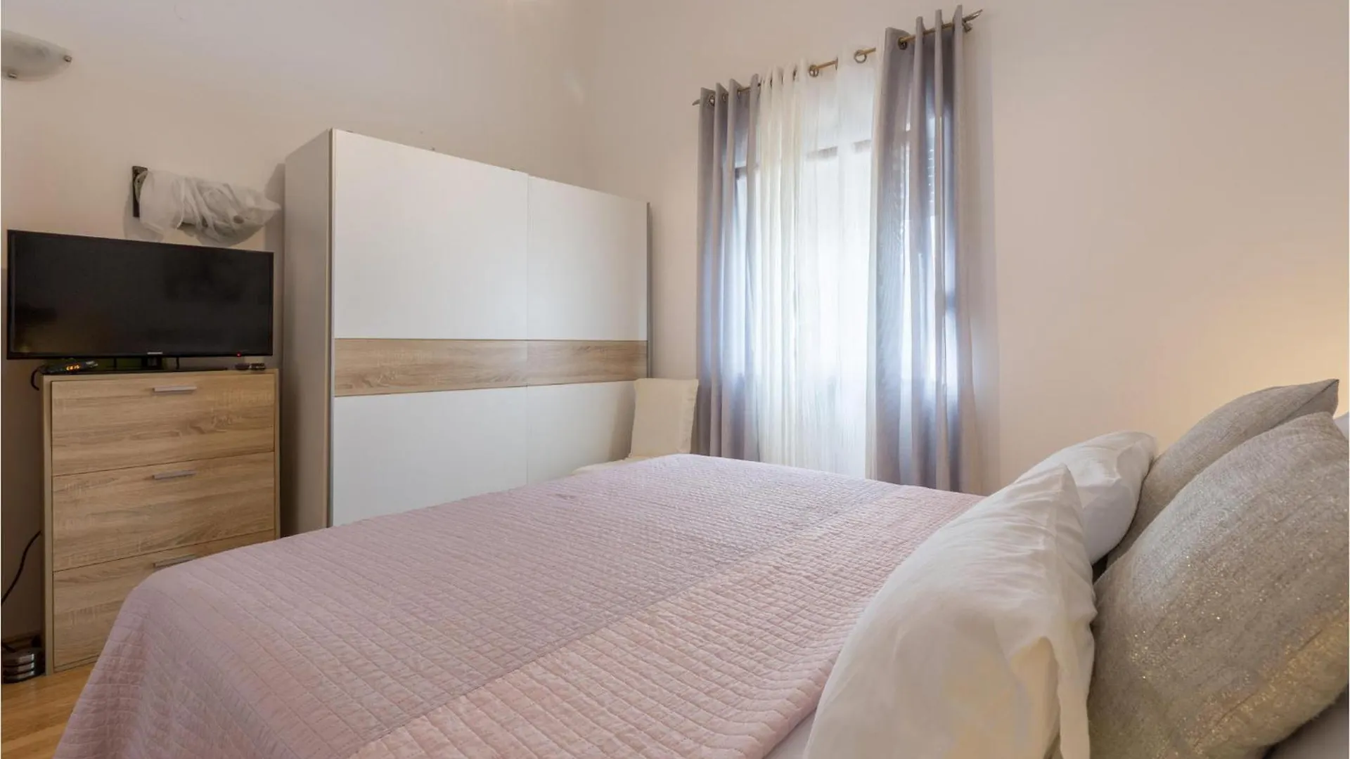 Stunning Home In Vodnjan With Kitchen Orbanici Croatia